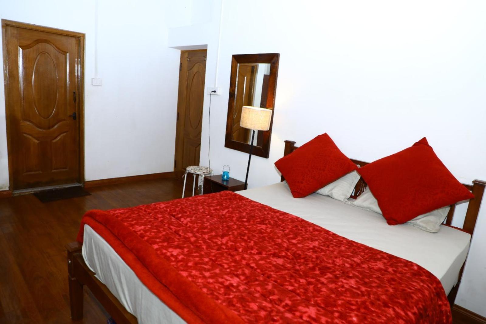 Little Valley Villa Ooty Bagian luar foto